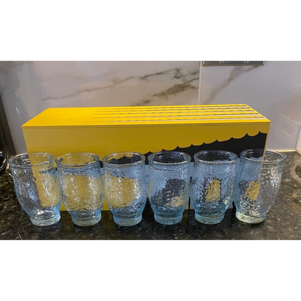 Rare 2005 Jose Cuervo Reserva De La Familia Artist Box & 6 Bubble Glasses Set